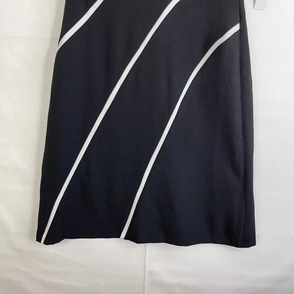 MAGGIE LONDON BLACK DRESS - Picture 3 of 14